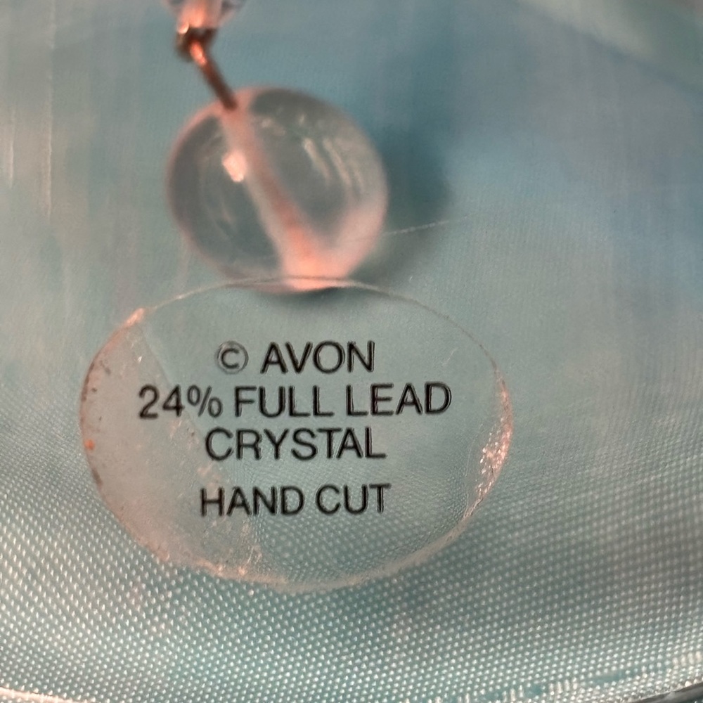 Vintage Avon 24% Full Lead Crystal Dinner Bell with Hummingbird and Flowers - Picture 6 of 13